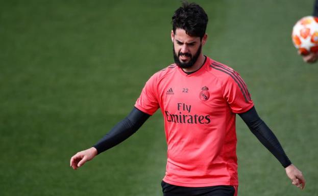 Isco, en un entrenamiento con el Real Madrid esta temporada.