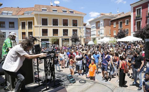 Uno de los escenarios de este festival situado en el centro de la capital palentina.