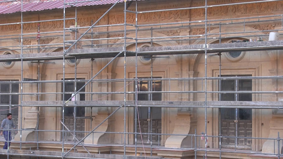 La ampliación de este edificio histórico, fruto del convenio que mantienen la Fundación Montemadrid y el Cabildo, multiplica por tres su espacio, recupera elementos arquitectónicos de gran valor y dota al espacio de un ambicioso proyecto museográfico 
