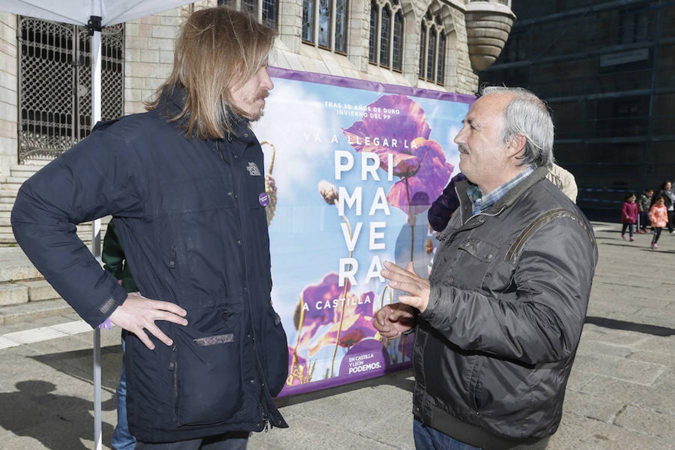 Fotos: Acto de Podemos &#039;Va a llegar la primavera&#039; en León