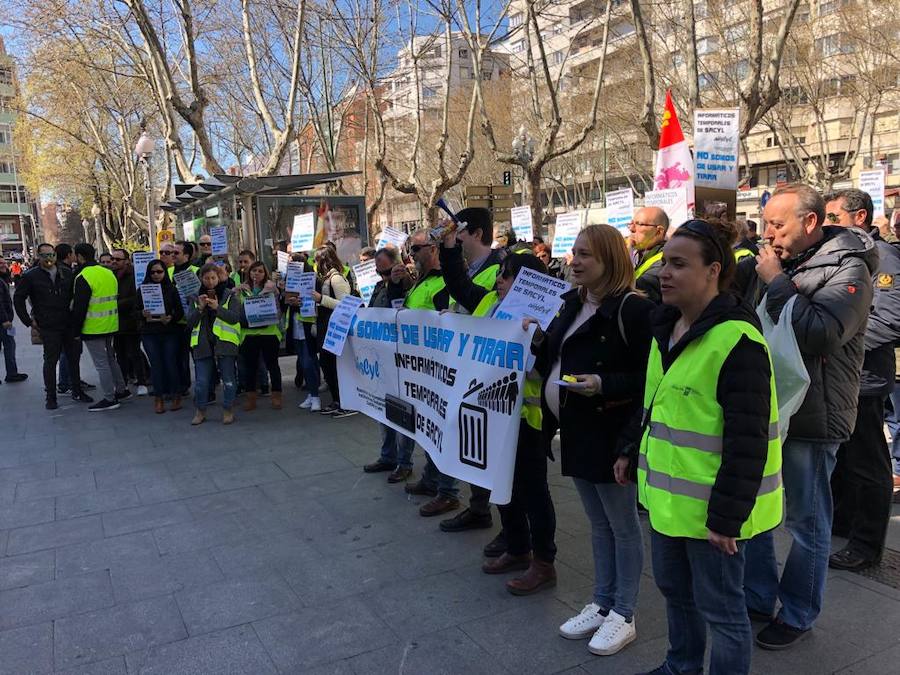 La huelga de informáticos bloquea los centros sanitarios durante hora y media