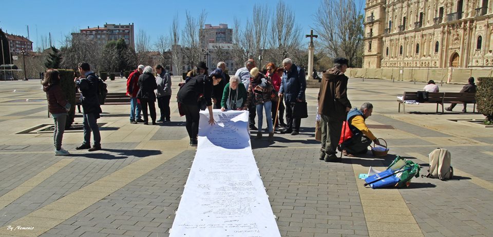 Fotos: Dia de la Poesía en León