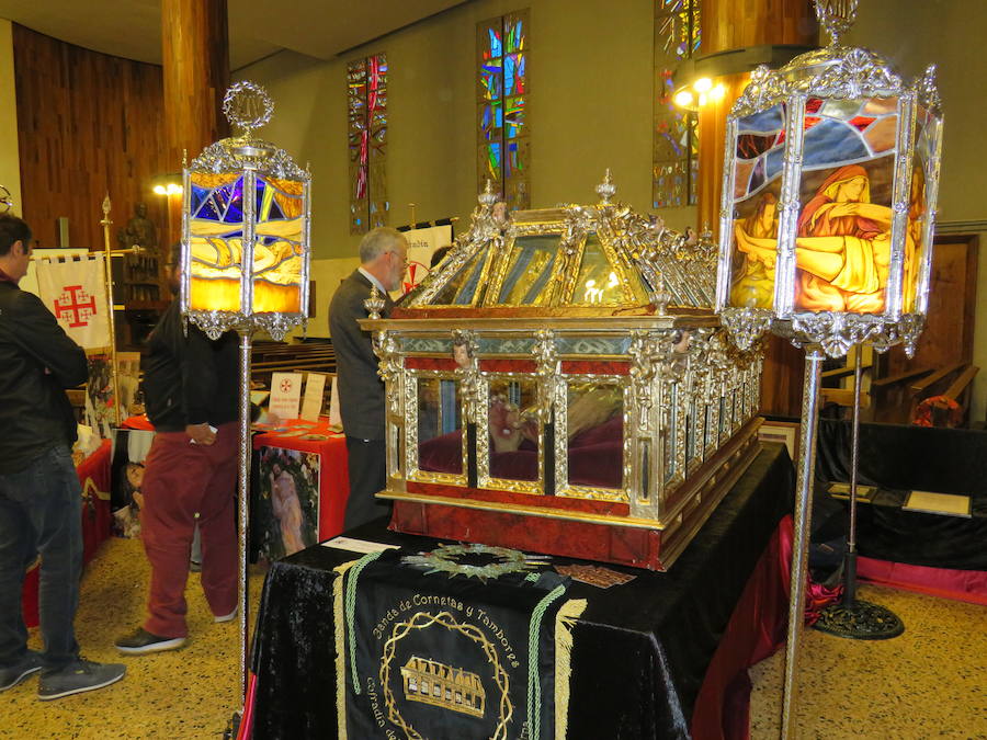 Fotos: Jornadas sobre el Santo Sepulcro en León