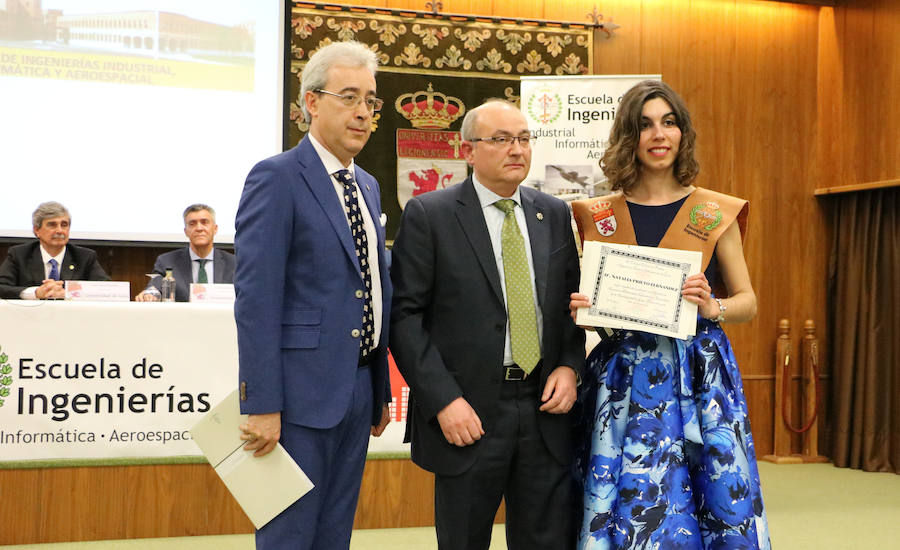 Fotos: Festividad de la Escuela de Ingenierías Industrial, Informática y Aeroespacial de la ULE