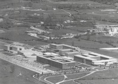 Imagen secundaria 1 - El rectorado y el campus universitario de León. 