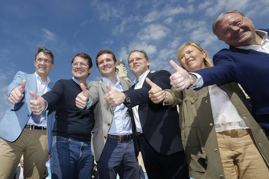 Fotos: Acto de precampaña electoral de Pablo Casado León