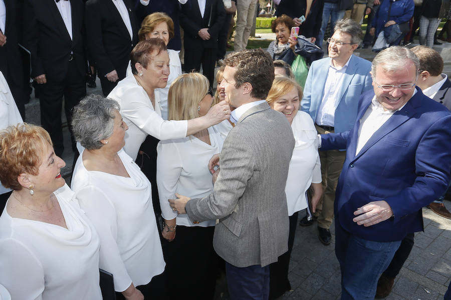 Fotos: Acto de precampaña electoral de Pablo Casado León