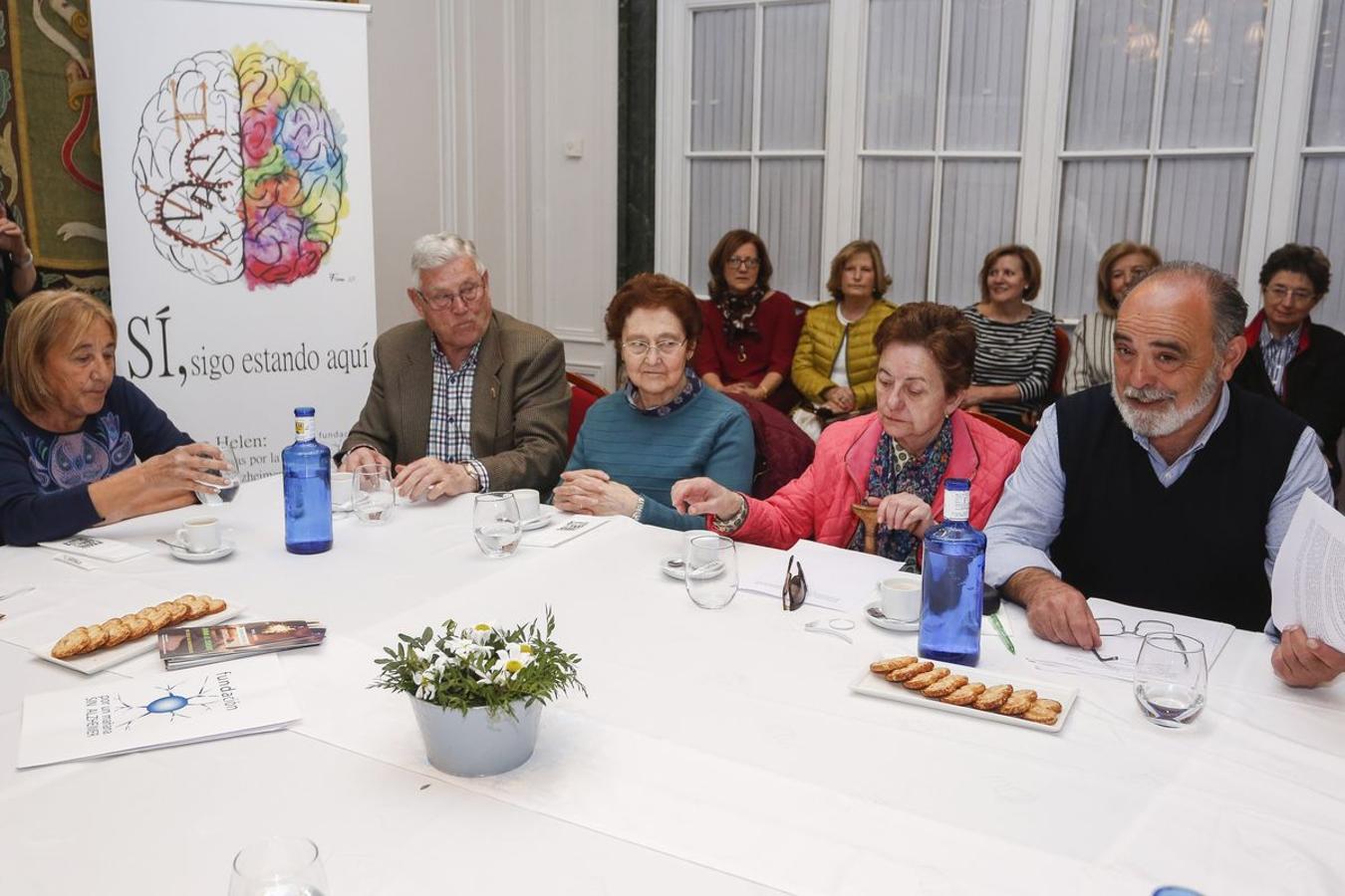 Fotos: Estreno del proyecto Café Alzheimer en León