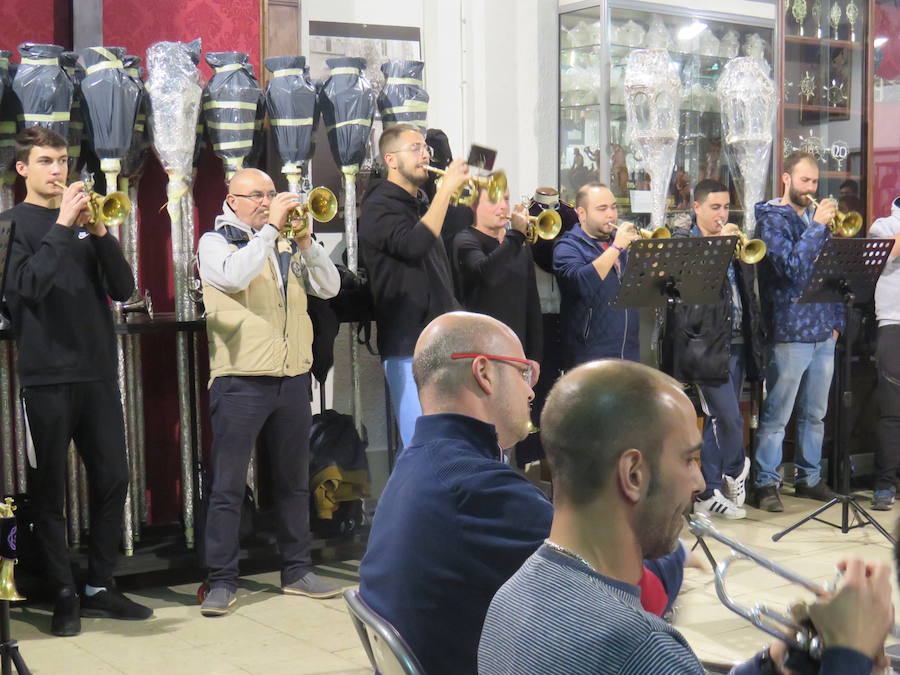 Fotos: Últimos ensayos en la agrupación del Nazareno