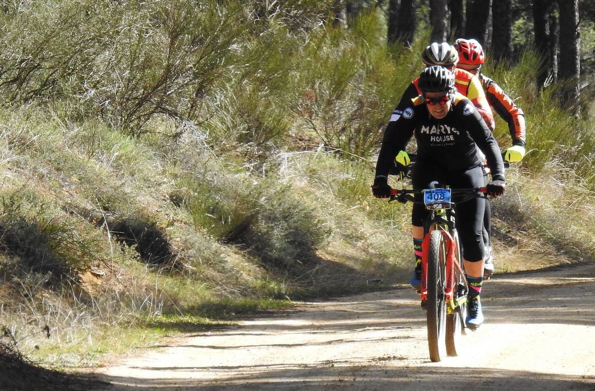 700 corredores se citan en la Power Race 2019 con la presencia de numeroso público y que ha tenido al exprofesional Santiago Blanco Gil como gran protagonista