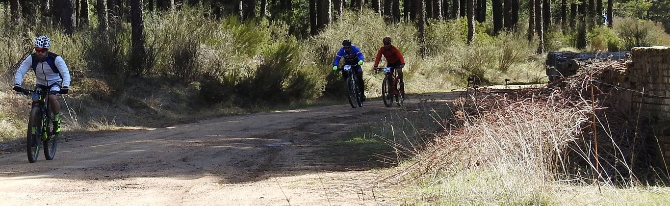 700 corredores se citan en la Power Race 2019 con la presencia de numeroso público y que ha tenido al exprofesional Santiago Blanco Gil como gran protagonista