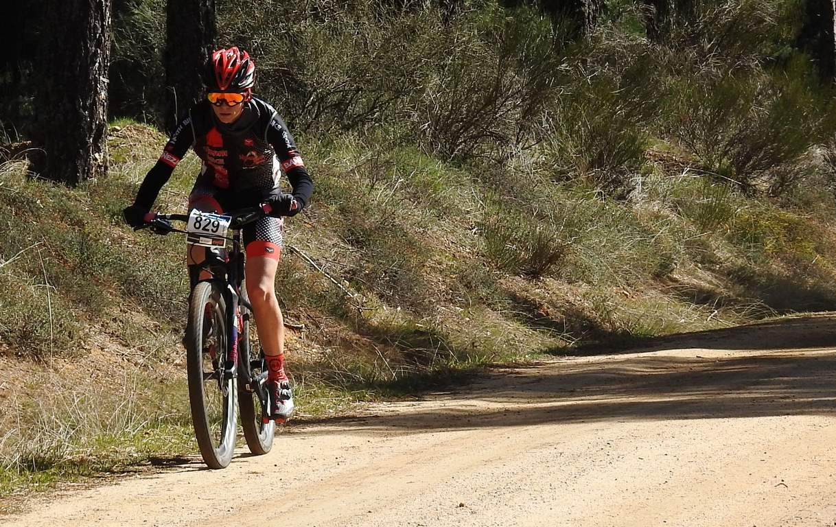 700 corredores se citan en la Power Race 2019 con la presencia de numeroso público y que ha tenido al exprofesional Santiago Blanco Gil como gran protagonista