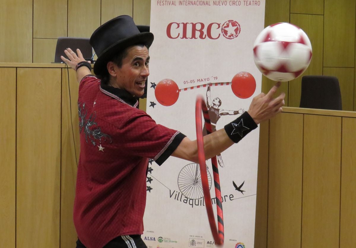 Fotos: Demostración del I Festival Internacional de Circo de Villaquilambre