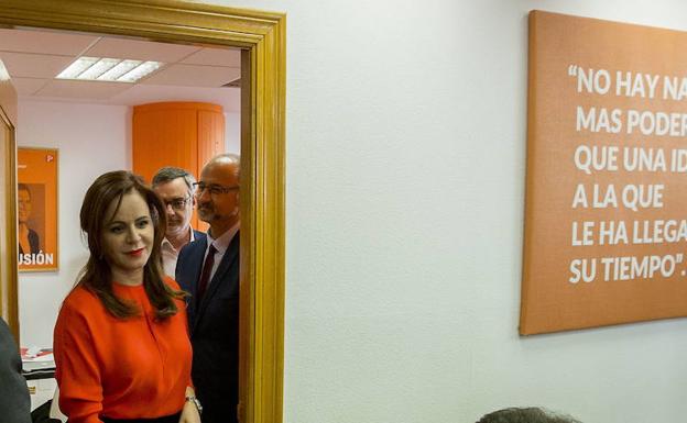 Silvia Clemente en la sede de Ciudadanos