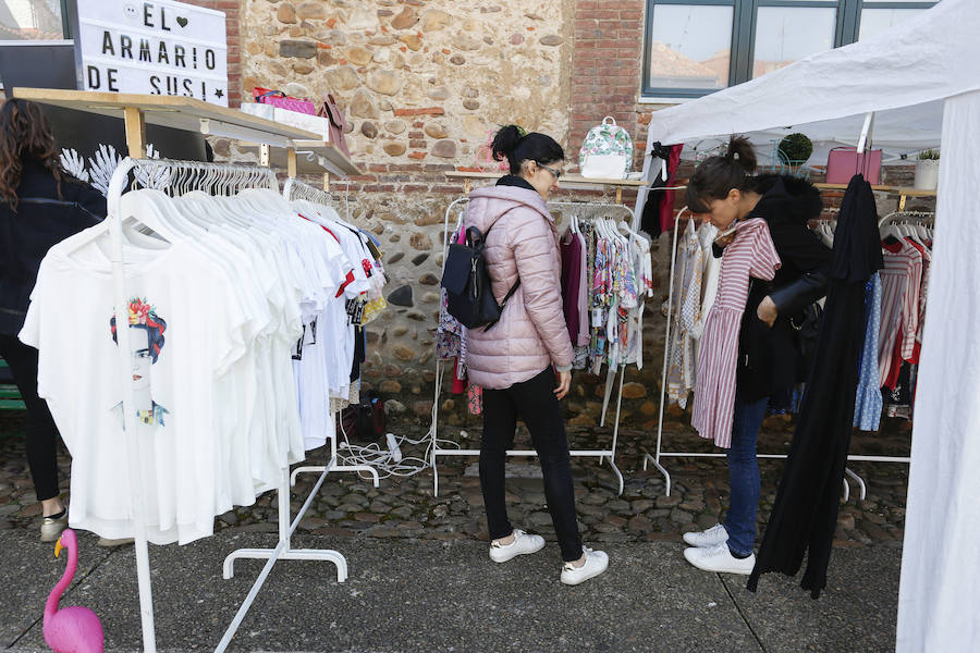 Fotos: Mercado Romántico en la Fundación Sierra Pambley de León