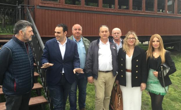 El PP defiende en El Bierzo y Laciana una transición energética «justa» frente a «la transición ideológica y traumática del PSOE»