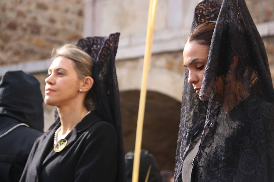 Fotos: Imágenes de la procesión del Cristo del Gran Poder en León