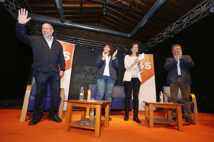 Fotos: Francisco Igea participa en un encuentro de Ciudadanos en León