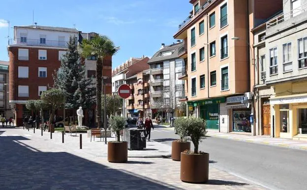 Calle Escultor Rivera de La Bañeza.