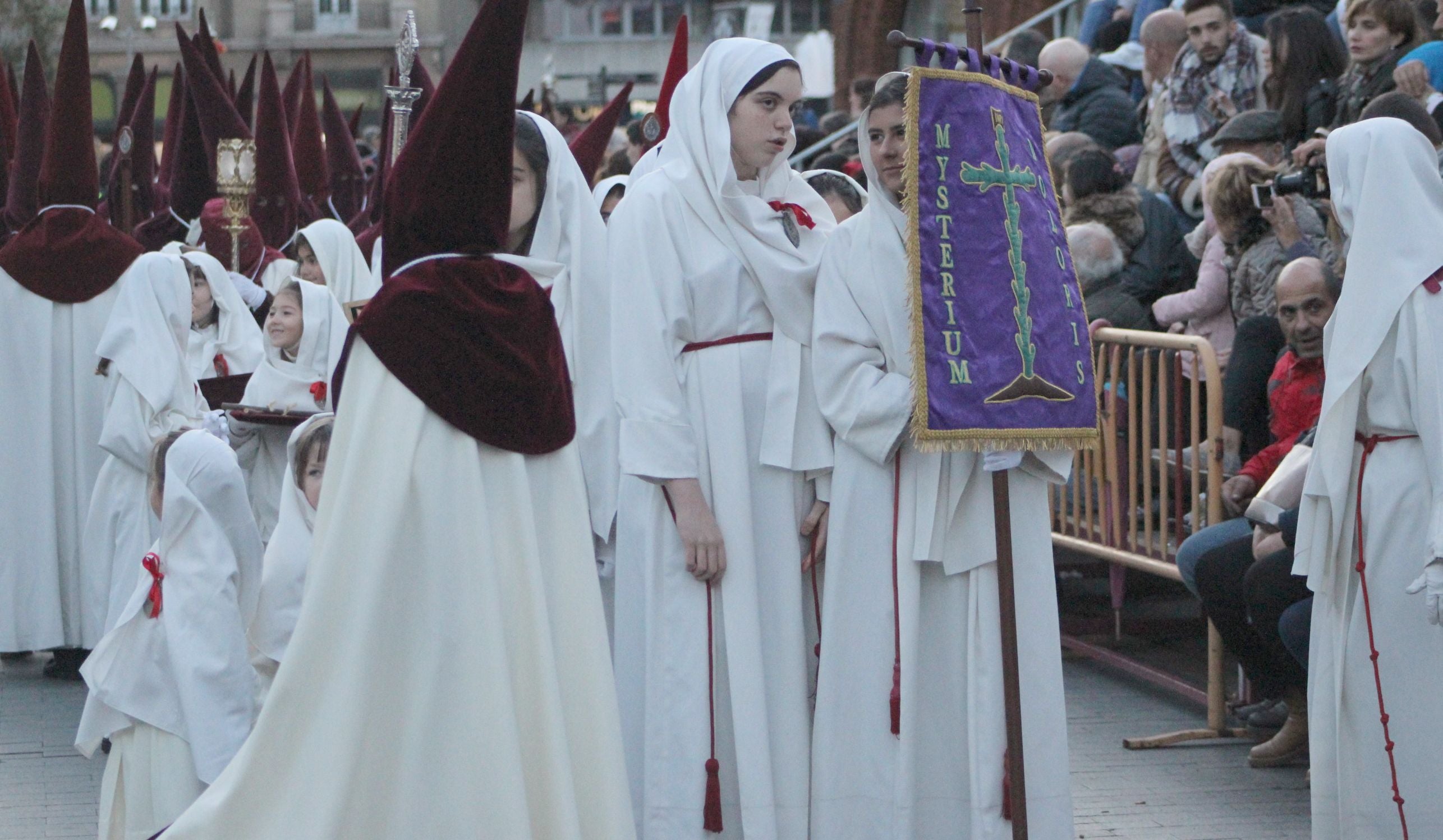 Fotos: Procesión Rosario de Pasión del Lunes Santo