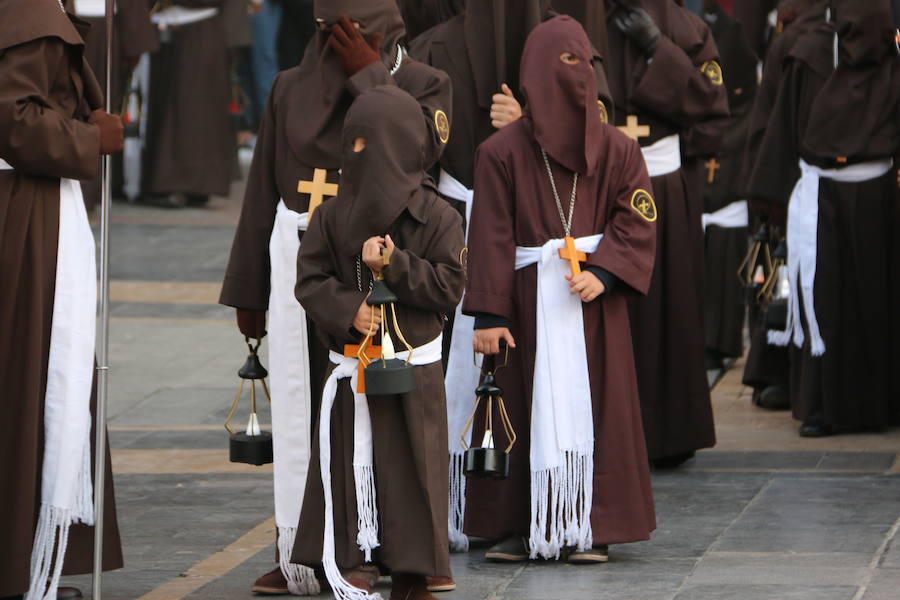 Fotos: Acto del Perdón en la Catedral de León