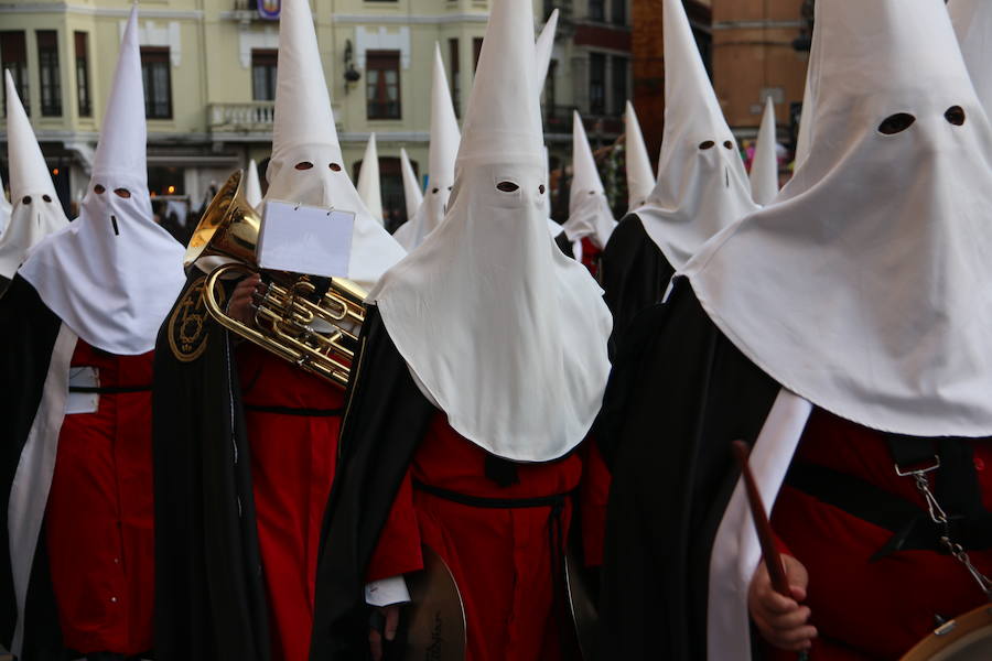 Fotos: Acto del Perdón en la Catedral de León