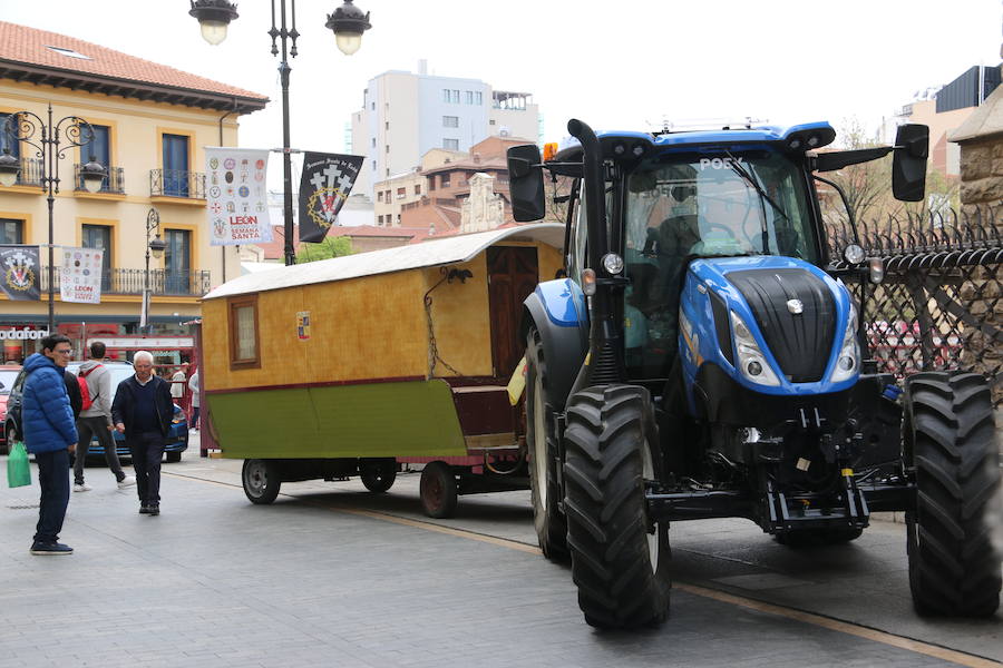 Fotos: Un peregrinaje en tractor