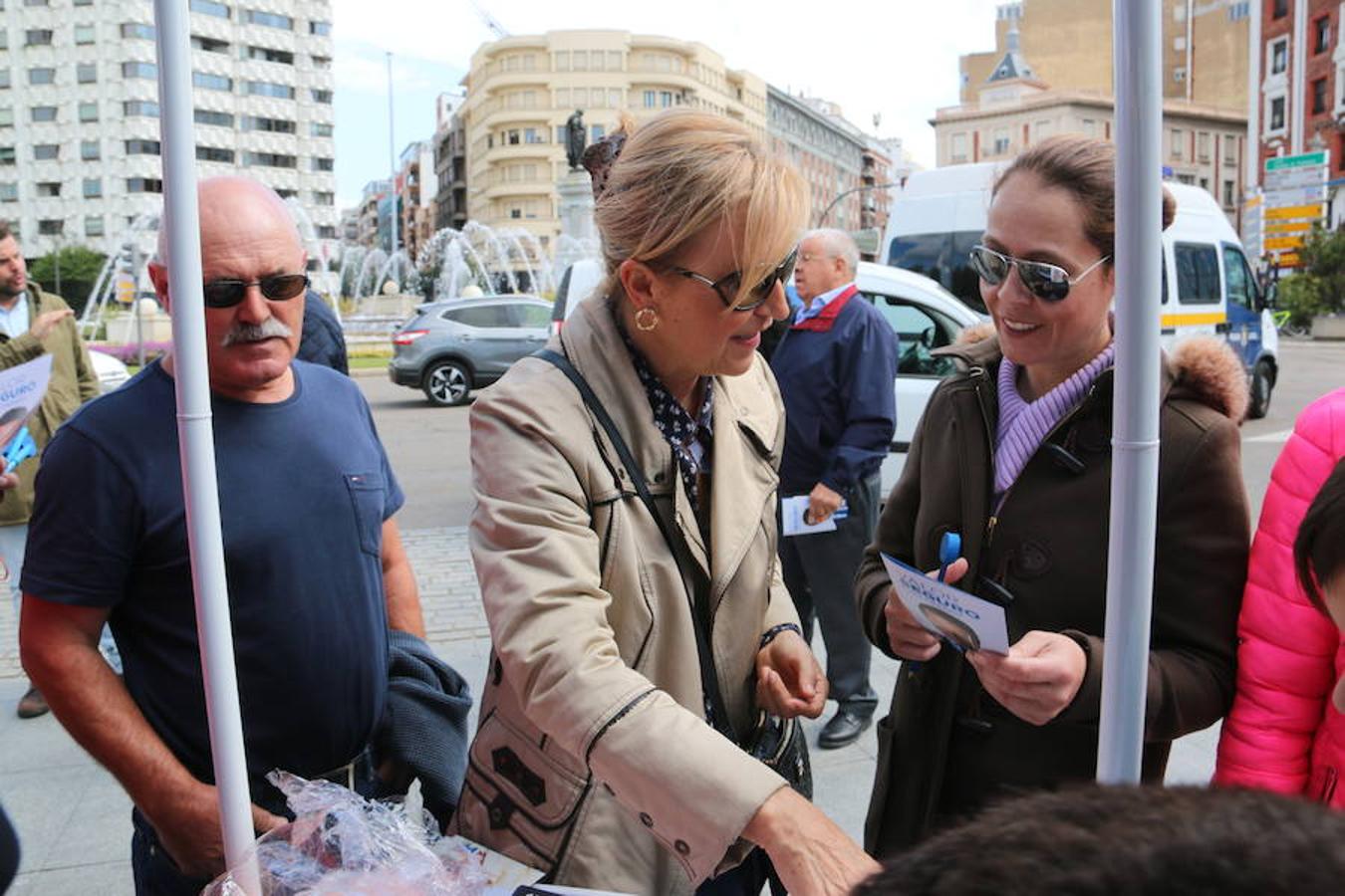 Fotos: El PP sale a la calle