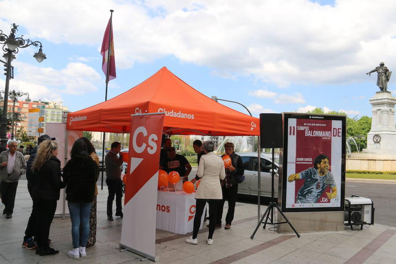 Fotos: Ciudadanos sale a la calle