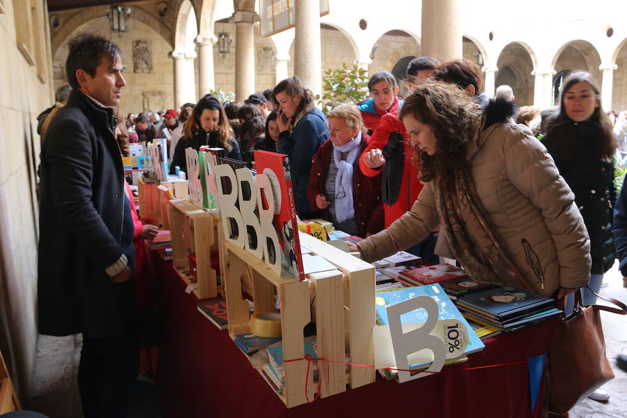 Fotos: Día del Libro en León