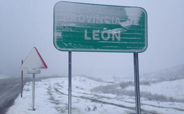 El invierno regresa a León: alerta amarilla por nevadas y la cota en 900 metros