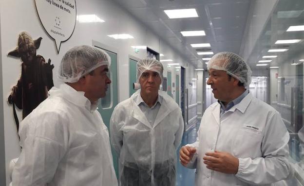 Visita a la sede de León Farma.