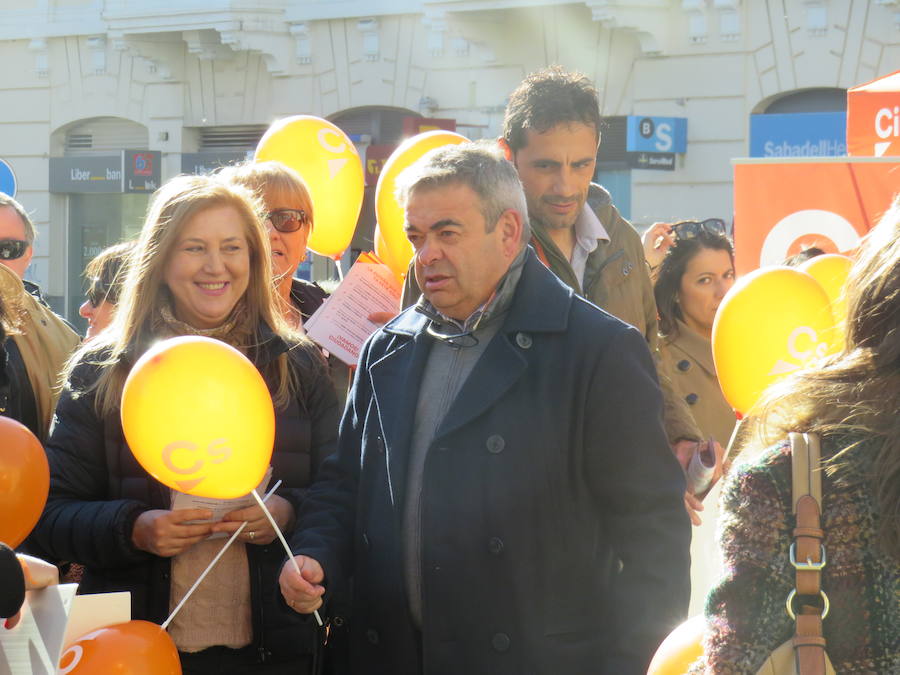 Fotos: Ciudadanos despide su campaña en el centro de León