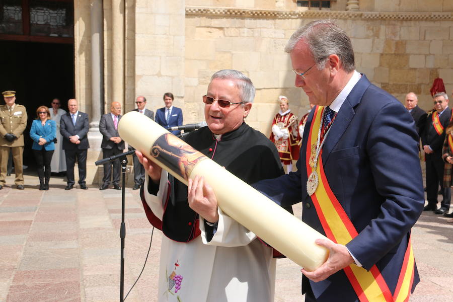 Fotos: Ceremonia de las Cabezadas en San Isidoro