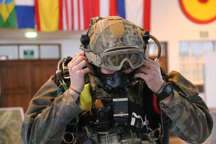 La Brigada Paracaidista lleva la pauta del ejercicio Lone Paratrooper 2019, en el que los paracaidistas de élite de España, Francia, Italia, EE.UU, Portugal, Holanda y Polonia se entrenan en el mejor escenario posible: la Academia Básica del Aire