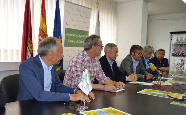 Imagen de los organizadores durante la rueda de prensa de presentación.