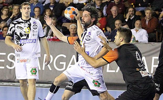 Juanín García, en un partido en esta temporada.