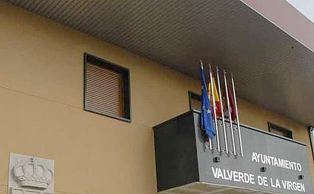 El PSOE de Valverde de la Virgen solicita un pleno extraordinario