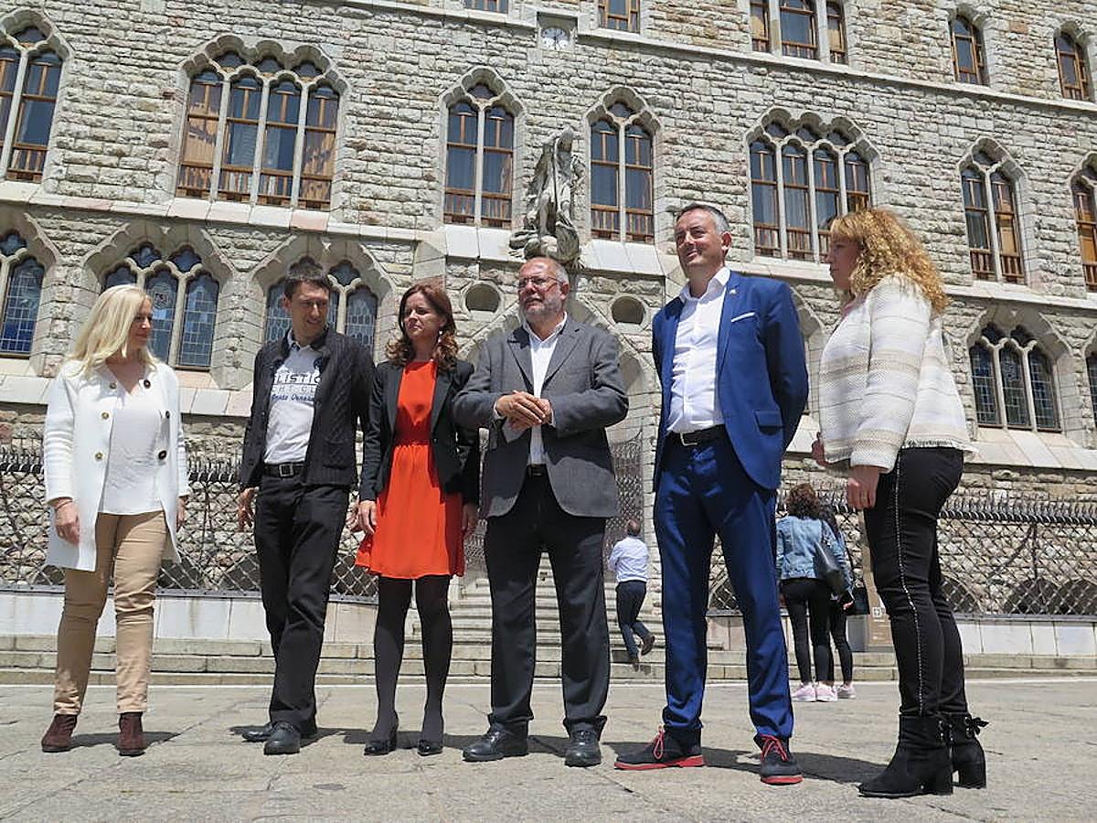 El candidato de Ciudadanos a presidir la Junta de Castilla y León exalta el papel de la cultura en la composición de una sociedad libre: «Es difícil conocer Castilla y la Reforma sin leer 'El Hereje' o conocer el terrorismo en el País Vasco sin leer 'Patria', en los libros hay libertad y criterio»