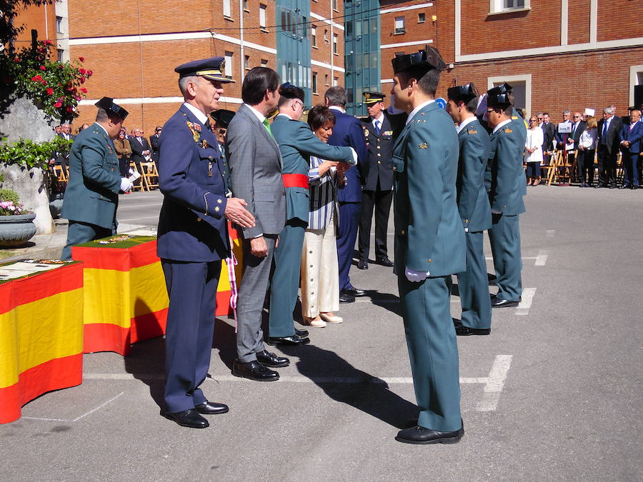 Fotos: ¡Viva honrada la Guardia Civil!