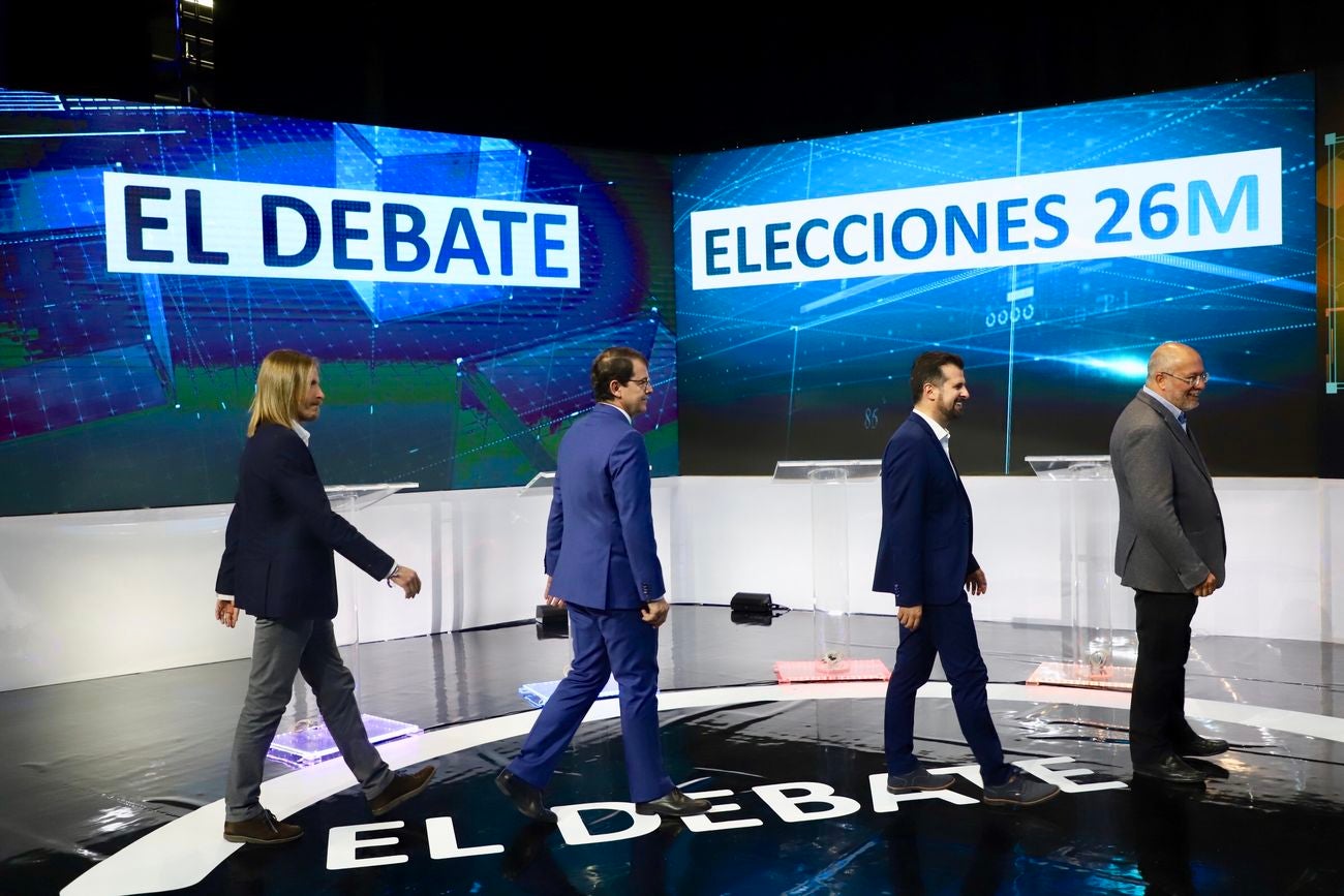 Primer debate electoral de campaña entre candidatos a la Presidencia de la Junta