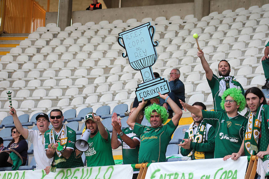 Fotos: Partido de despedida en el Reino de León