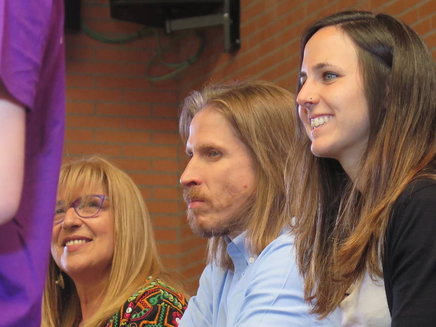 Fotos: Mitin de Podemos con Ione Belarra en el Pabellón La Torre