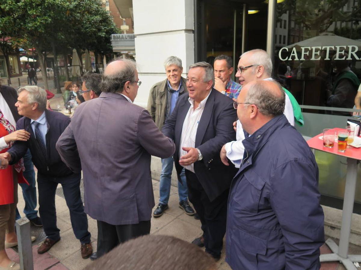 Fotos: Herrera participa en un mitin en León