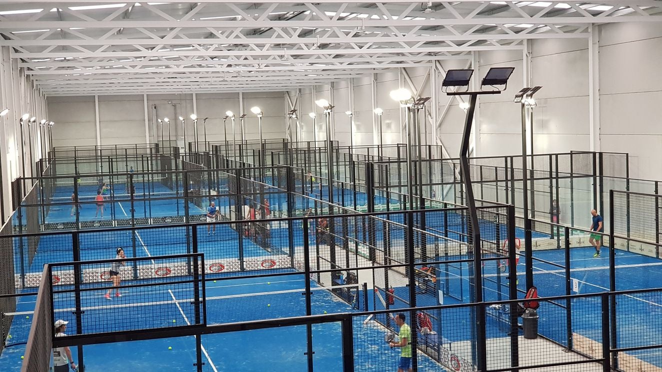 Abre al público el mayor centro deportivo del noroeste peninsular | Golf, campos de fútbol, pádel, gimnasio, salas de fisio y salas de pilates, boxeo e instalaciones ocio para dar cuerpo a un complejo que aún piensa en crecer