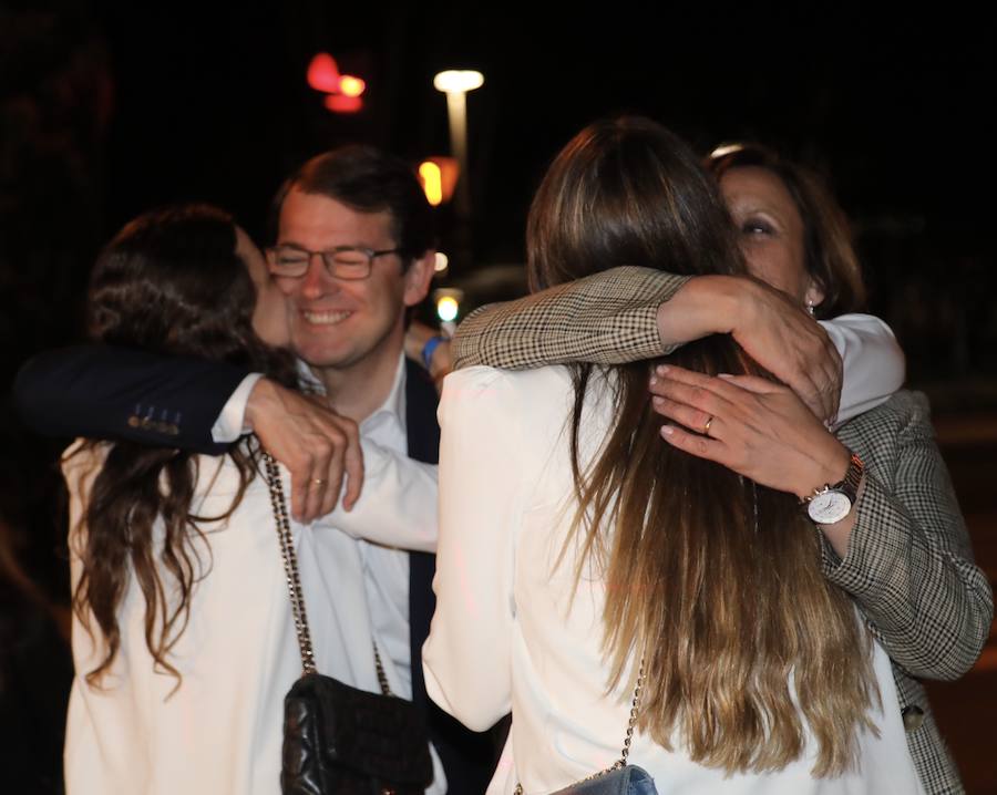 Fotos: El presidente del PP valora los resultados de las elecciones