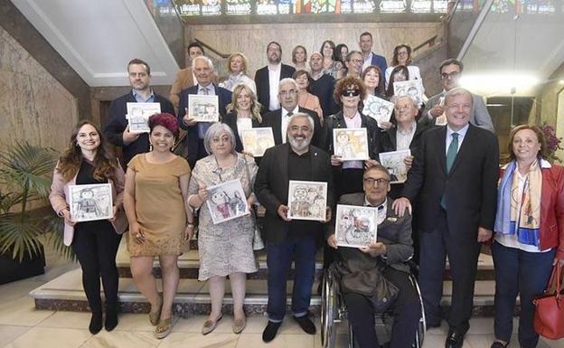 Foto de familia tras la entrega de premios.