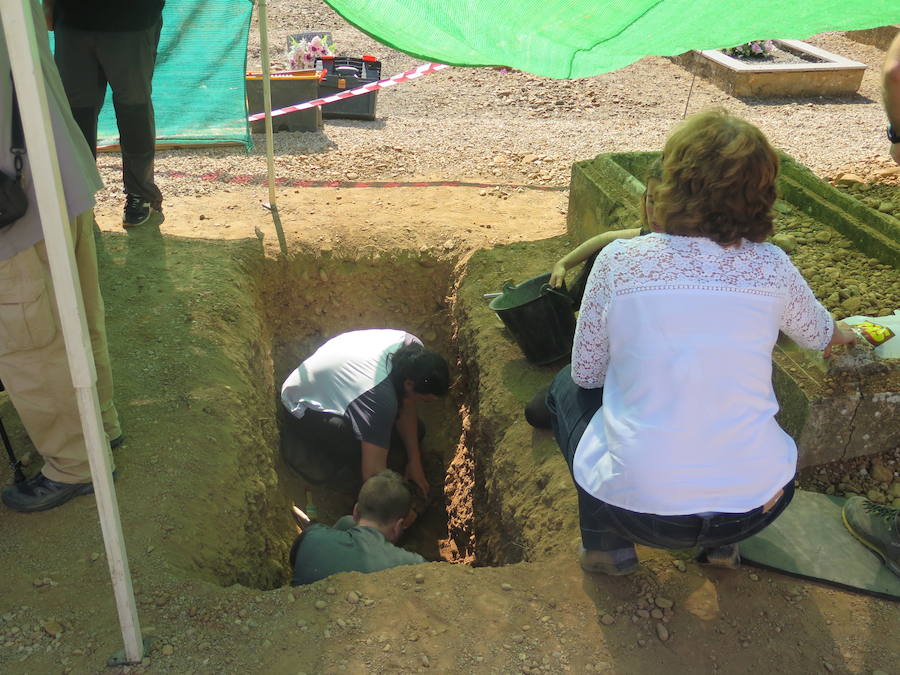 El Cementerio Civil de León podría ser el lugar donde descansan los restos de esta represaliada del franquismo, en una labor en la que se vuelca la ARMH con ayuda de un sindicato noruego