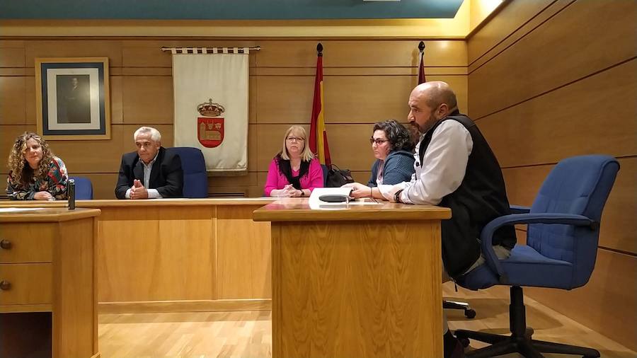 Fotos: Pleno de constitución del Ayuntamiento de Villamanín