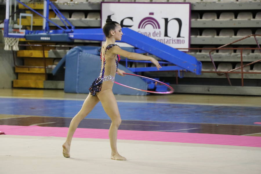 Fotos: Exhibición de gimnasia rítmica